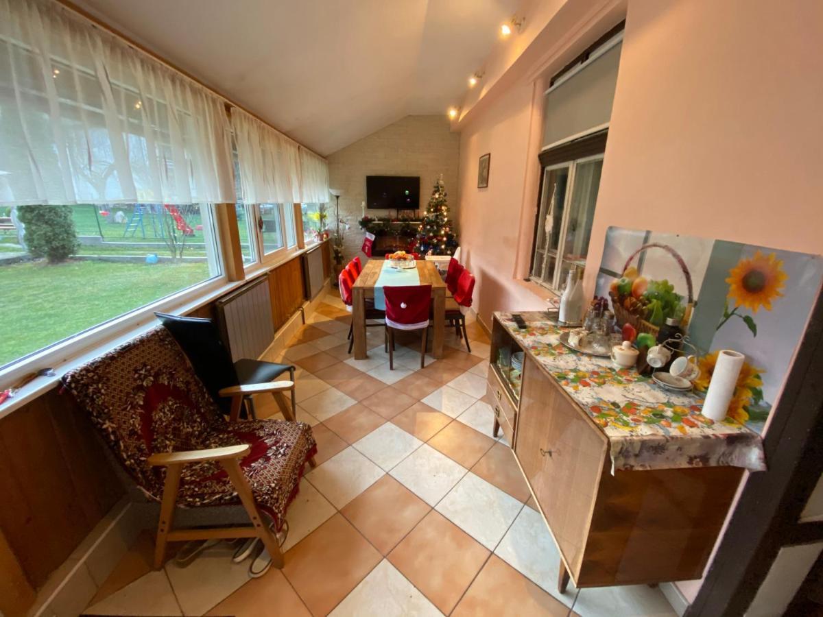 Hotel Casa Ernst Moieciu de Jos Zewnętrze zdjęcie